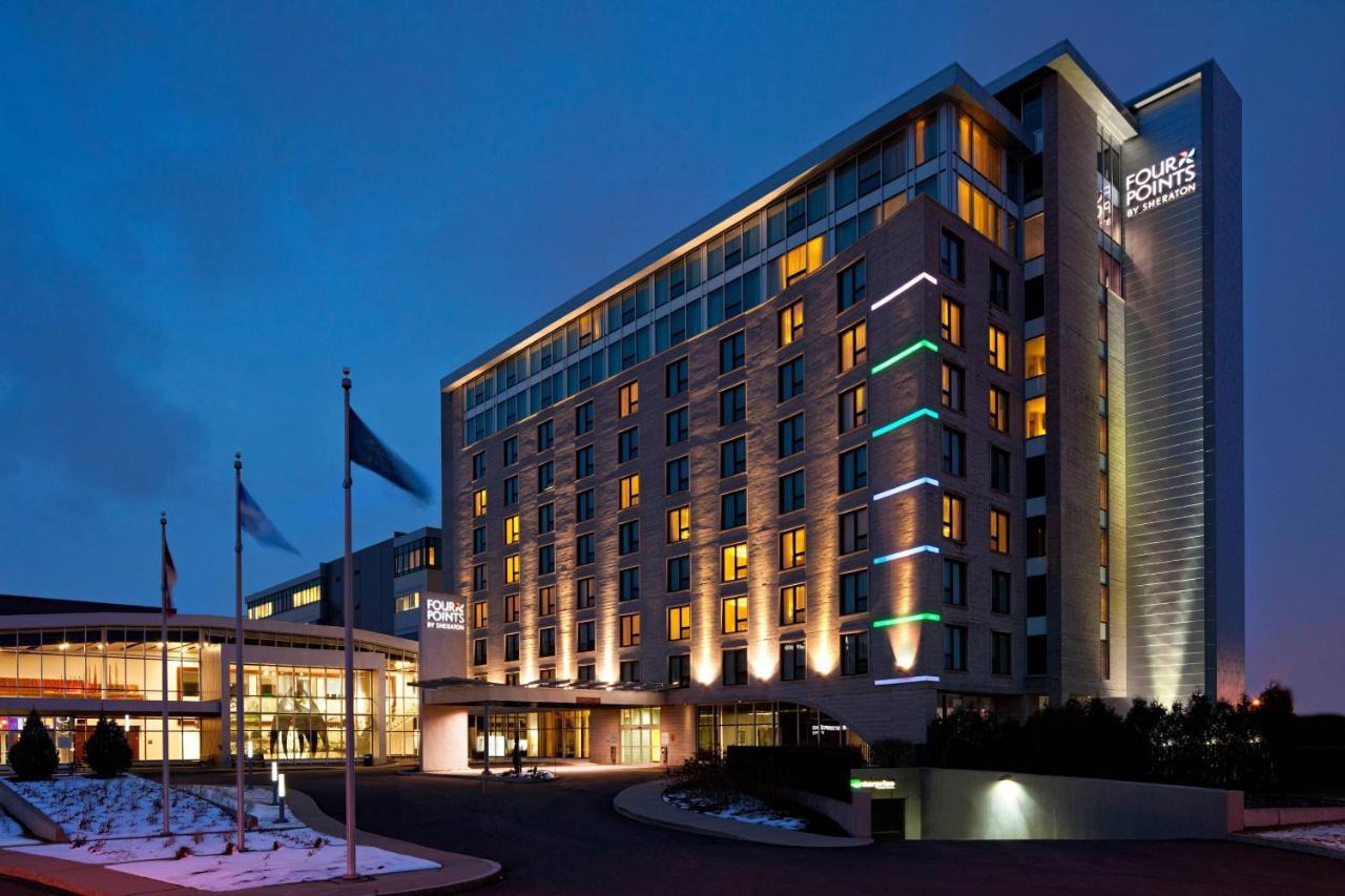 โฟร์ พอยต์ บาย เชอราตัน เลวิส คอนเวนชั่นเซ็นเตอร์ Hotel เลวีส ภายนอก รูปภาพ